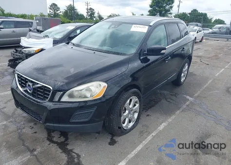 2013 Volvo Xc60 3.2/3.2 Platinum/3.2 Premier/3.2 Premier Plus из США, поврежденный, VIN YV4940DL2D2411343